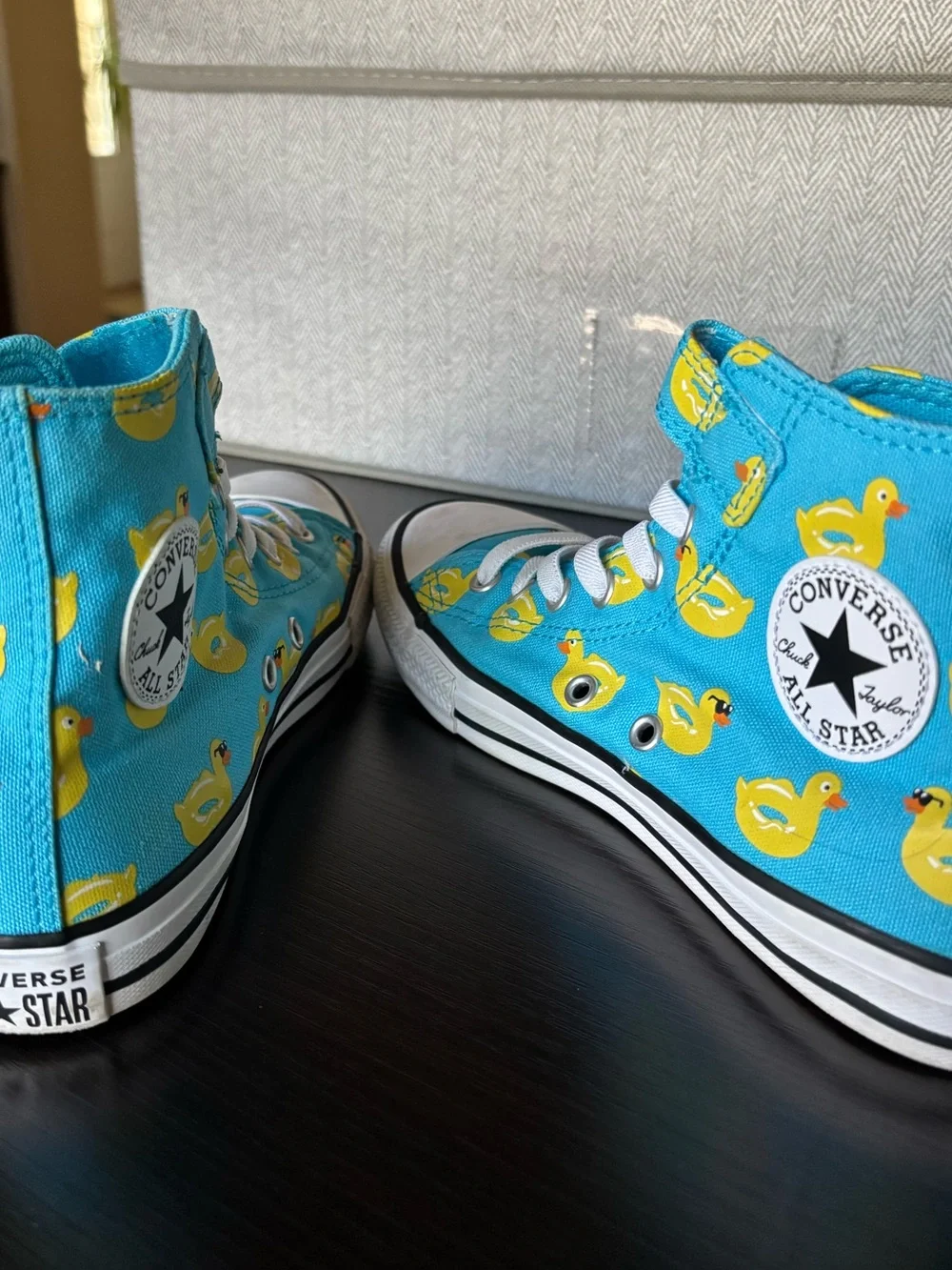 Converse Kids High-Top Sneakers in Turquoise with Yellow Duck Print